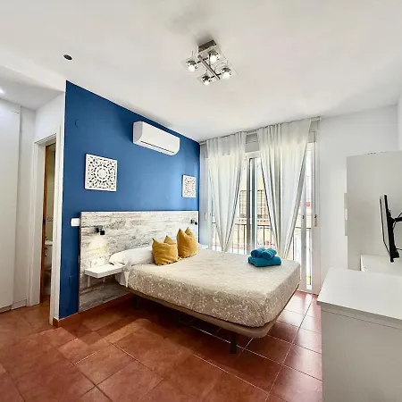 Apartament 1a - 40 M From La Carihuela - Ac, Bars And Chiringuitos At The Door Torremolinos